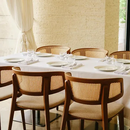 Hotel Nik Luxury 2*