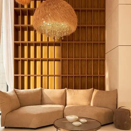 Nik Luxury 2*