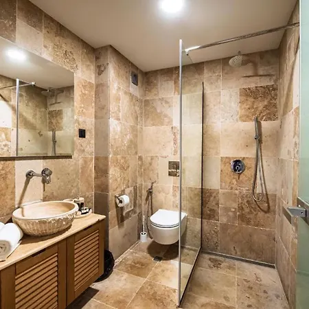 Hotel Nik Luxury